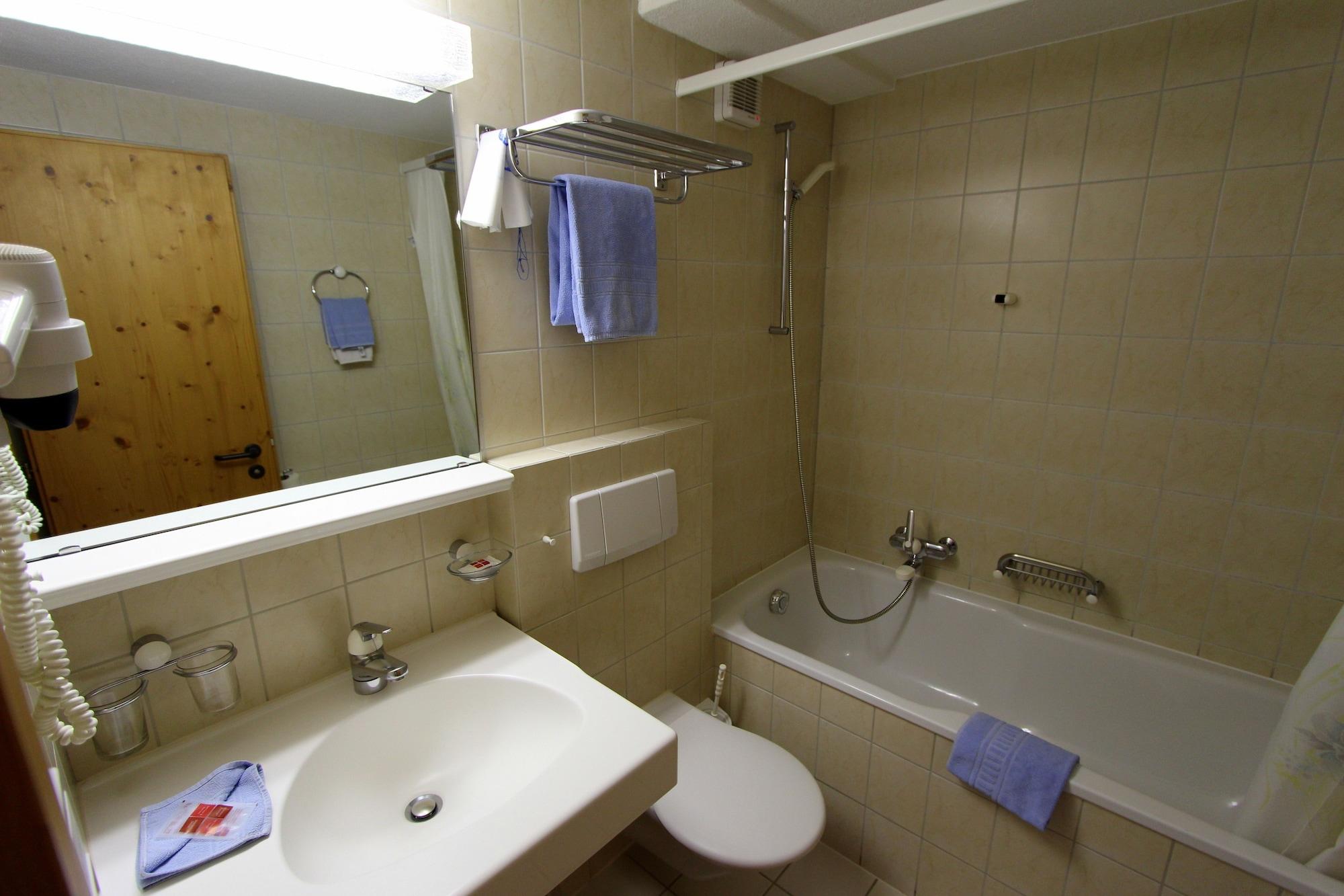 Swiss Family Hotel Alphubel Saas Fee Εξωτερικό φωτογραφία