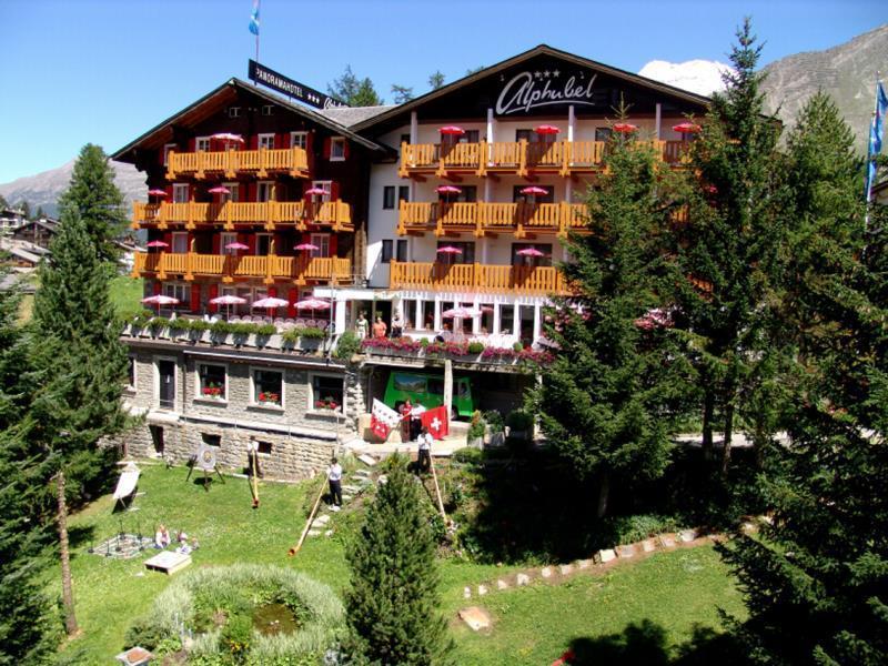 Swiss Family Hotel Alphubel Saas Fee Εξωτερικό φωτογραφία