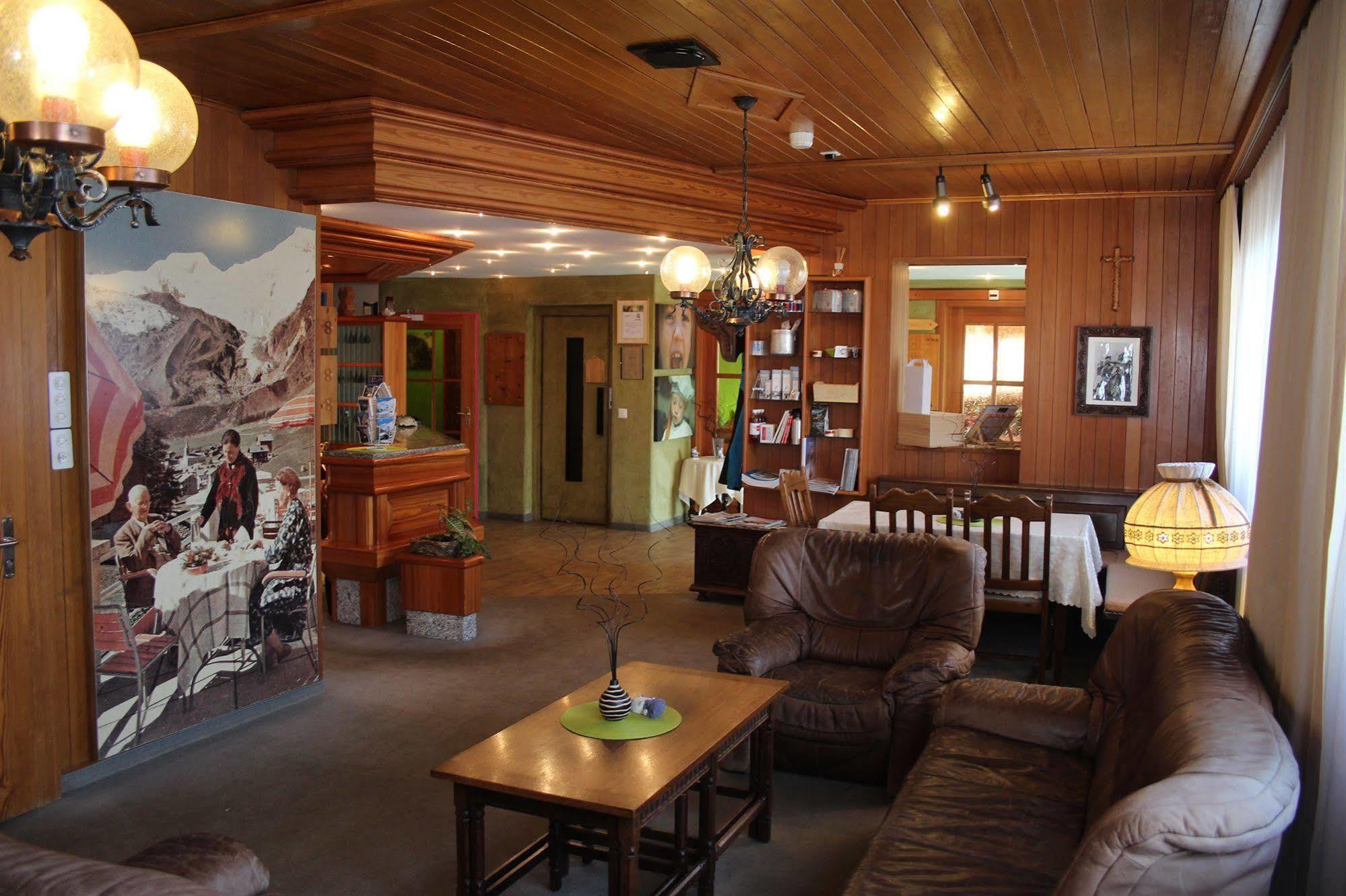 Swiss Family Hotel Alphubel Saas Fee Εξωτερικό φωτογραφία