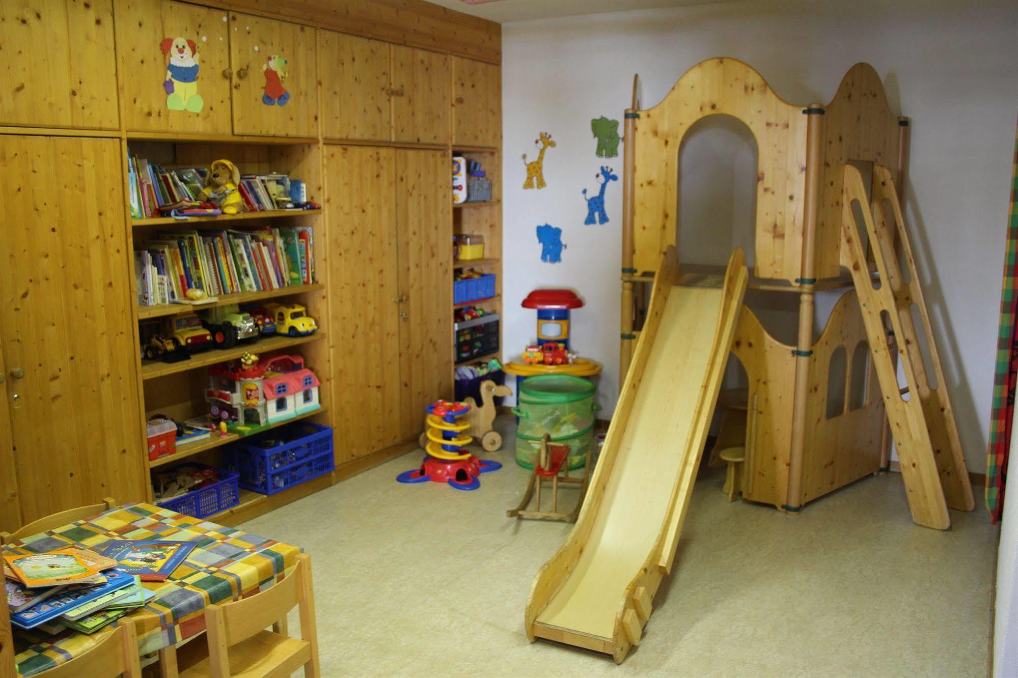Swiss Family Hotel Alphubel Saas Fee Εξωτερικό φωτογραφία
